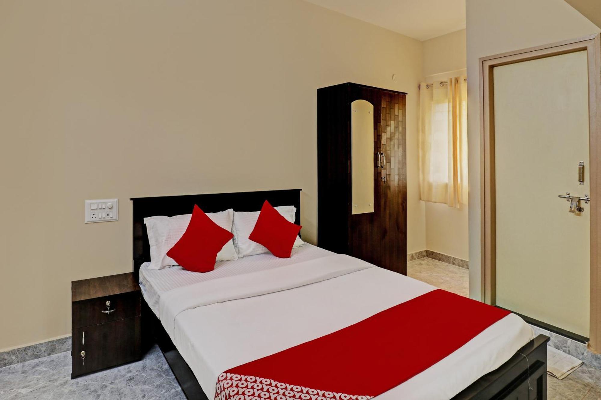 Oyo Flagship 81483 Manyatha Inn Service Apartment Bangalore Eksteriør billede