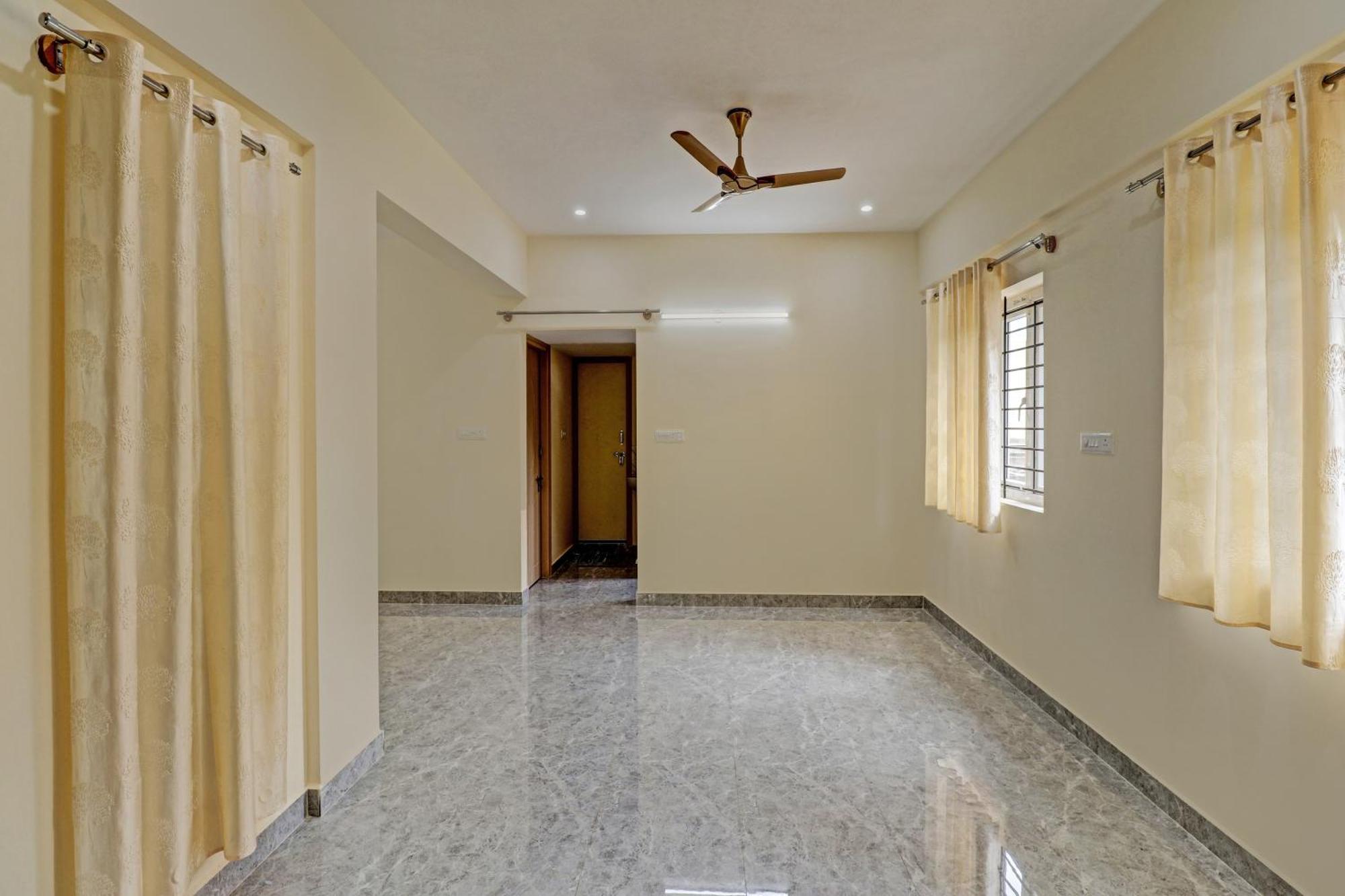 Oyo Flagship 81483 Manyatha Inn Service Apartment Bangalore Eksteriør billede