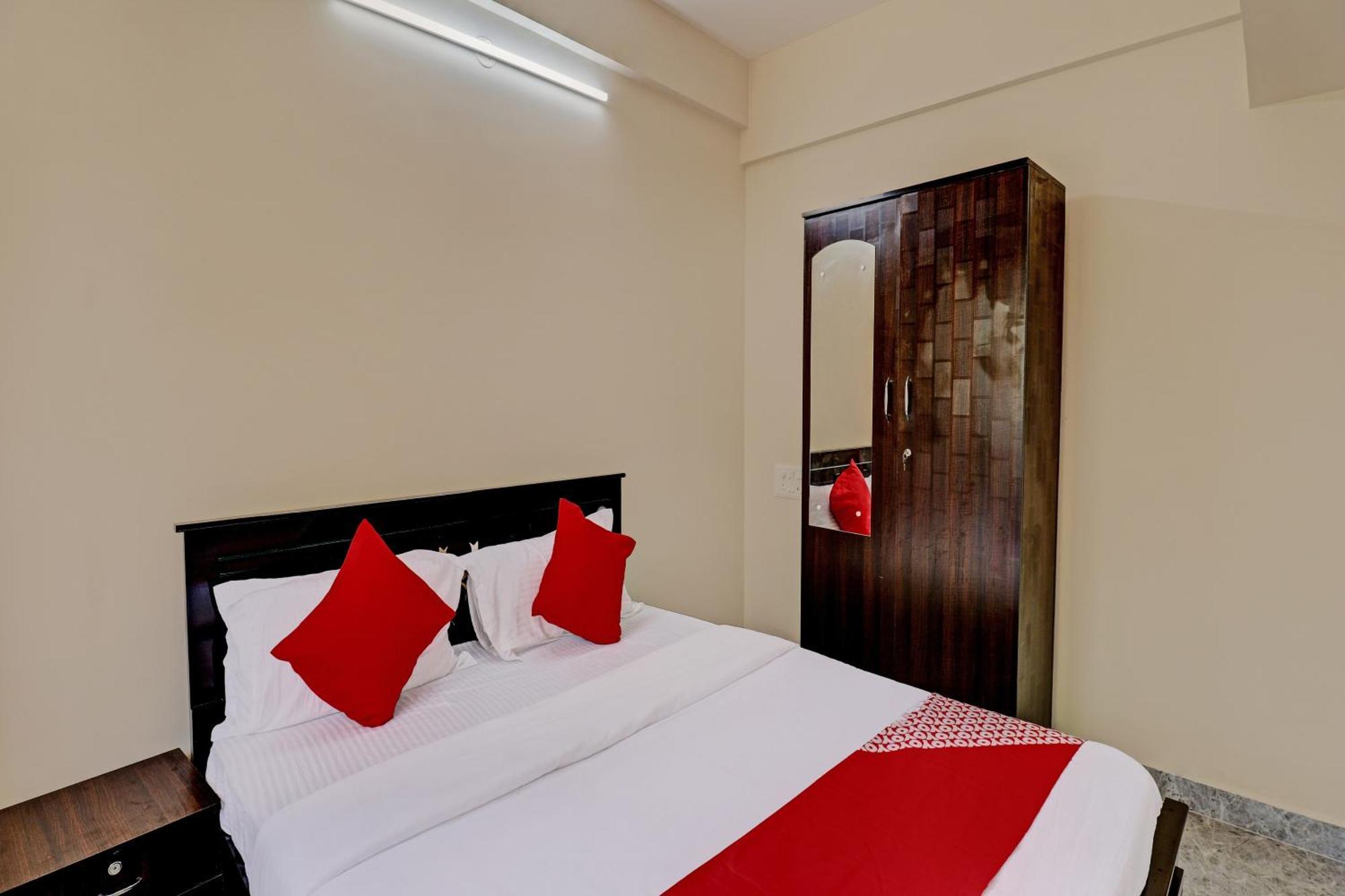 Oyo Flagship 81483 Manyatha Inn Service Apartment Bangalore Eksteriør billede